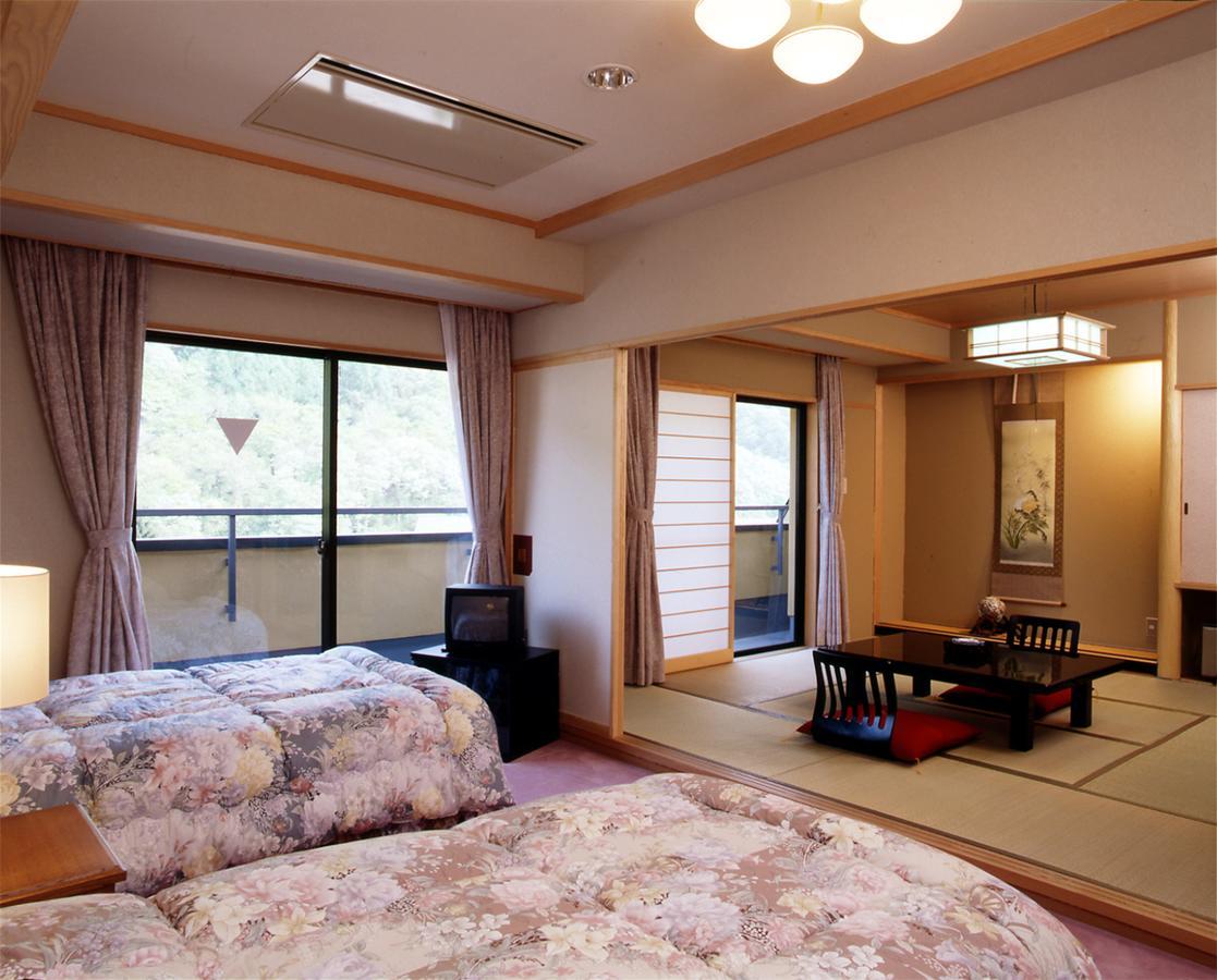 Bouzantei Kotobuki Hotel อูเอดะ ภายนอก รูปภาพ