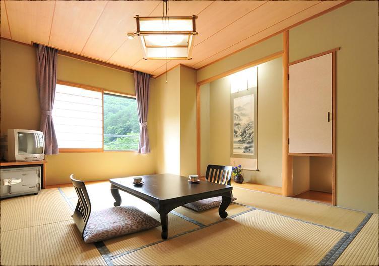 Bouzantei Kotobuki Hotel อูเอดะ ภายนอก รูปภาพ